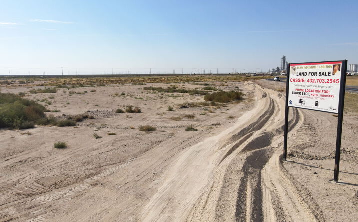 Pictures of Land property located at TBD W I-20, Odessa, TX 79763 for sales - image #1