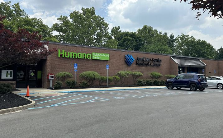 Pictures of Retail, Office property located at 1918 Hikes Ln, Louisville, KY 40218 for sales - image #1