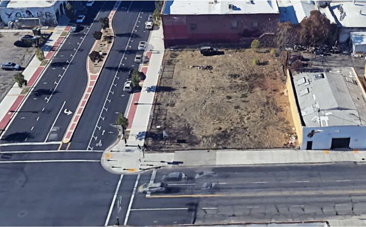 Pictures of Land property located at 437 E Miner Street, Stockton, CA 95202 for sales - image #1