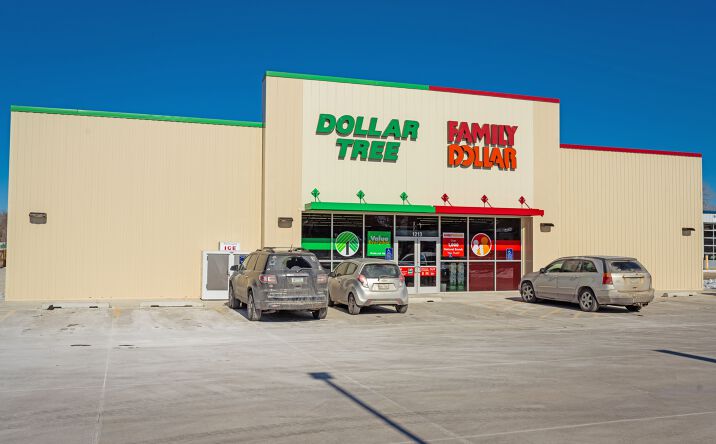 Pictures of Retail property located at 1213 E College Dr, Marshall, MN 56258 for sales - image #1