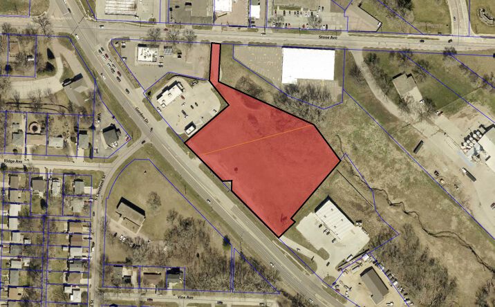 Pictures of Land property located at 4319 Gordon Dr, Sioux City, IA 51106 for sales - image #1
