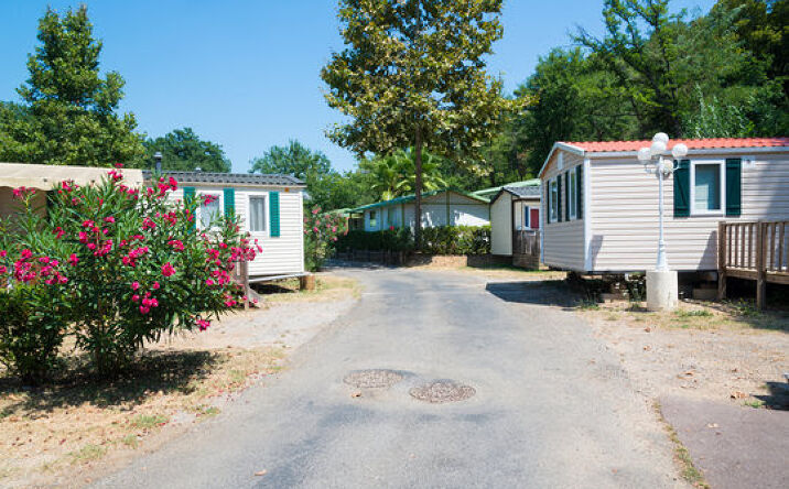 Pictures of Mobile Home Park property located at 1588 OH-43, Richmond, OH 43944 for sales - image #1
