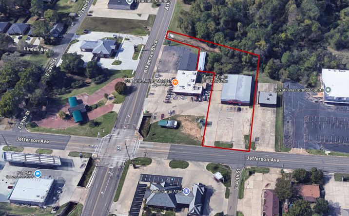 Pictures of Retail property located at 3909 Jefferson Ave, Texarkana, AR 71854 for sales - image #1