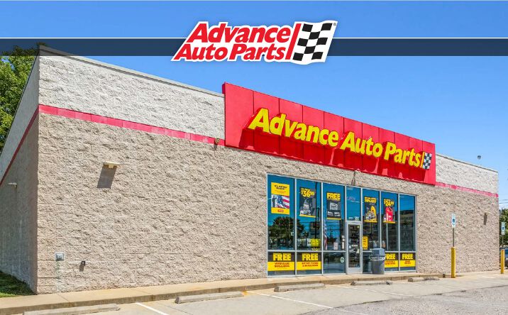 Pictures of Retail property located at 204 W G L Smith St, Morgantown, KY 42261 for sales - image #1