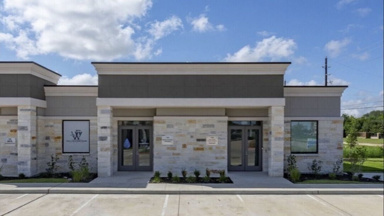 Pictures of Office, Retail property located at Regal Row, Montgomery, TX 77315 for sales - image #1