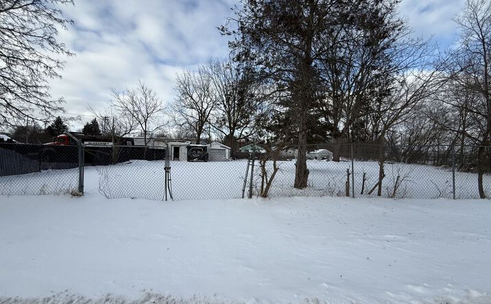 Pictures of Land property located at 913 E Gier St, Lansing, MI 48906 for sales - image #1