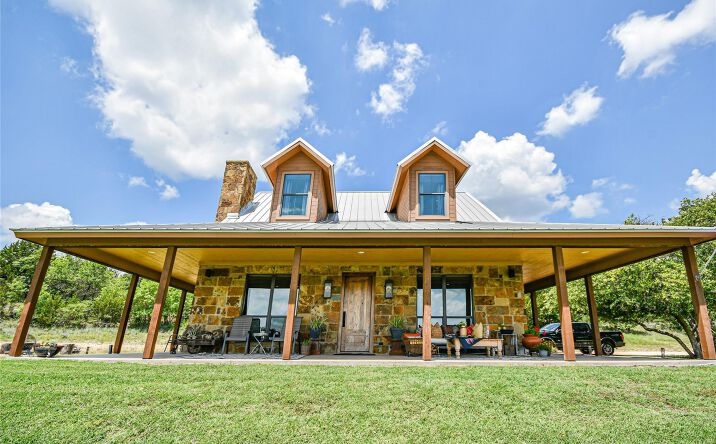 Pictures of Land property located at 27475 N US 281, Stephenville, TX 76401 for sales - image #1