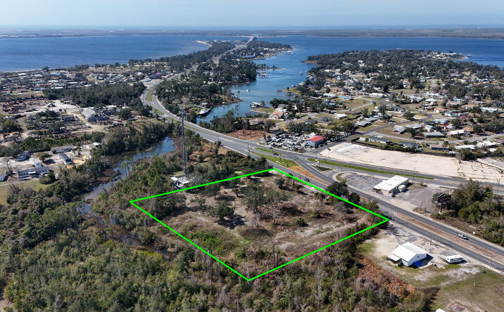 Pictures of Land, Multifamily property located at 1117 South Tyndall Parkway, Panama City, FL 32404 for sales - image #1