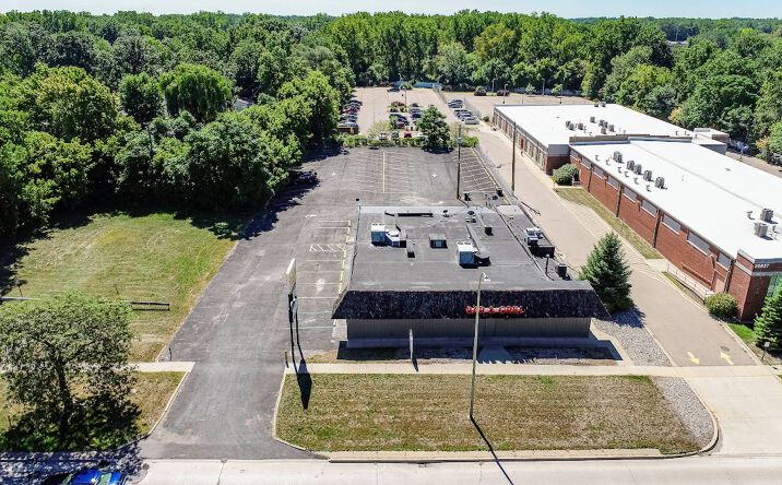 Pictures of Hospitality, Mixed Use, Retail property located at 25621 Ecorse Rd, Taylor, MI 48180 for sales - image #1