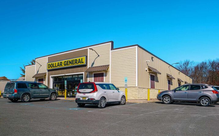 Pictures of Retail property located at 2920 County Rte 571, Manchester Township, NJ 08759 for sales - image #1