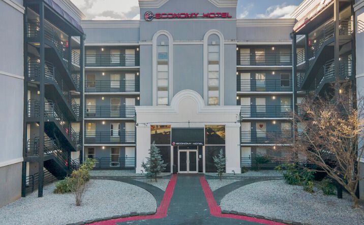 Pictures of Hospitality property located at 2100 NW Pkwy SE, Marietta, GA 30067 for sales - image #1