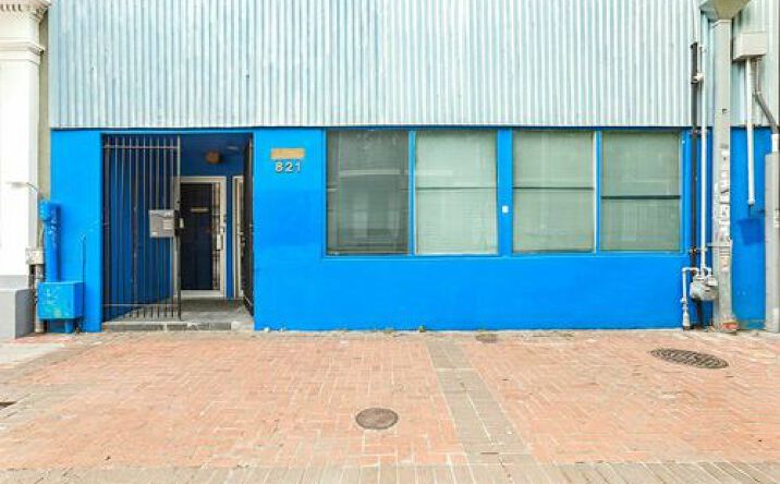 Pictures of Retail, Office property located at 821 St Charles Ave, New Orleans, LA 70130 for sales - image #1