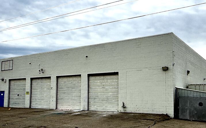 Pictures of Industrial property located at 4081 W Chinden Blvd, Garden City, ID 83714 for sales - image #1