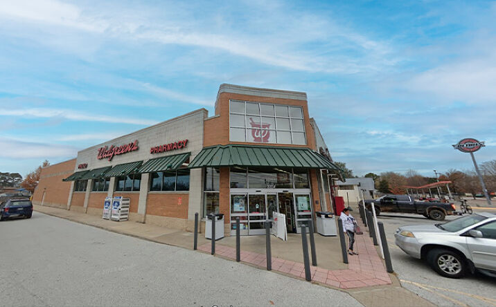 Pictures of Retail property located at 3234 E Robinson Ave, Springdale, AR 72764 for sales - image #1