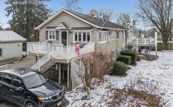 Pictures of Retail, Multifamily property located at 289 White Bridge Rd, Franklin Township, NJ 08867 for sales - image #1