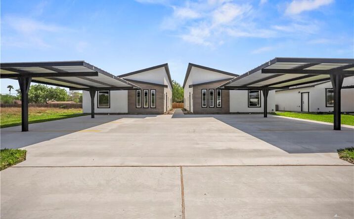 Pictures of Multifamily property located at 1410 S Michigan Street, Alton, TX 78573 for sales - image #1