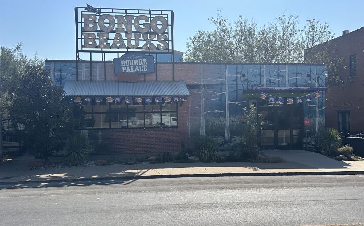 Pictures of Retail property located at 218 W Walnut St, Celina, TX 75009 for sales - image #1
