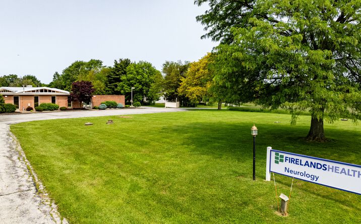 Pictures of Office property located at 5433 OH-113, Bellevue, OH 44811 for sales - image #1