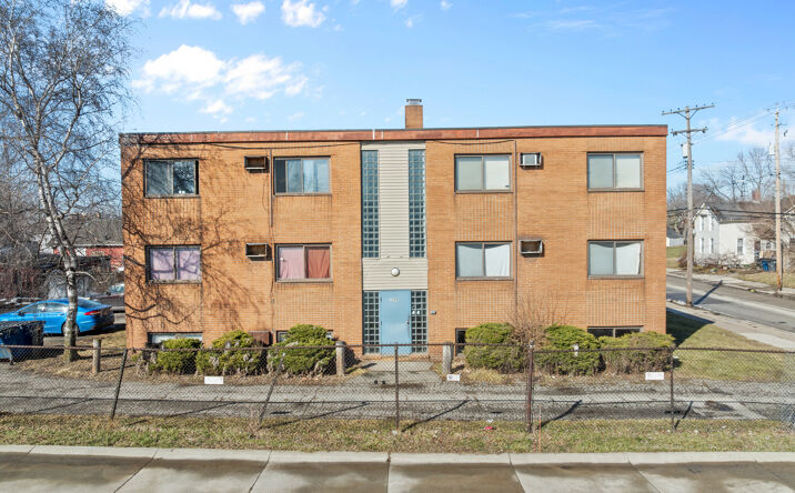 Pictures of Multifamily property located at 3250 E 49th St, Cleveland, OH 44127 for sales - image #1