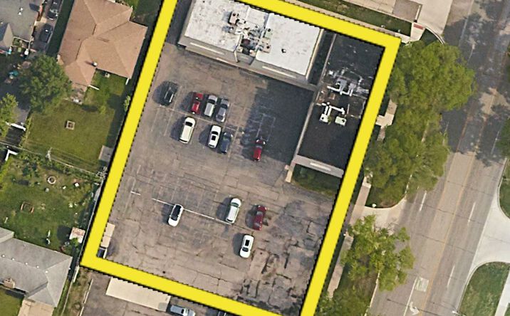Pictures of Mixed Use, Office, Retail property located at 22725 Greater Mack Ave, St. Clair Shores, MI 48080 for sales - image #1