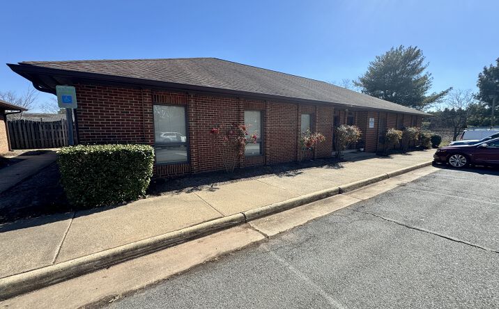 Pictures of Office property located at 9281 Corporate Cir, Manassas, VA 20110 for sales - image #1