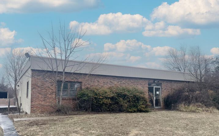 Pictures of Industrial property located at 460-464 North Randolph Avenue, Cinnaminson, NJ 08077 for sales - image #1