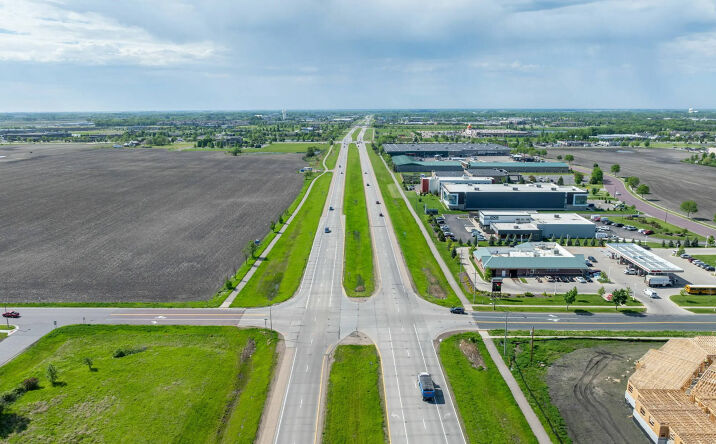 Pictures of Land property located at Hwy 22 and Augusta Dr, Mankato, MN 56001 for sales - image #1