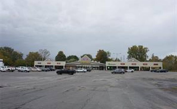 Pictures of Retail property located at 343 Genesee St, Auburn, NY 13021 for sales - image #1