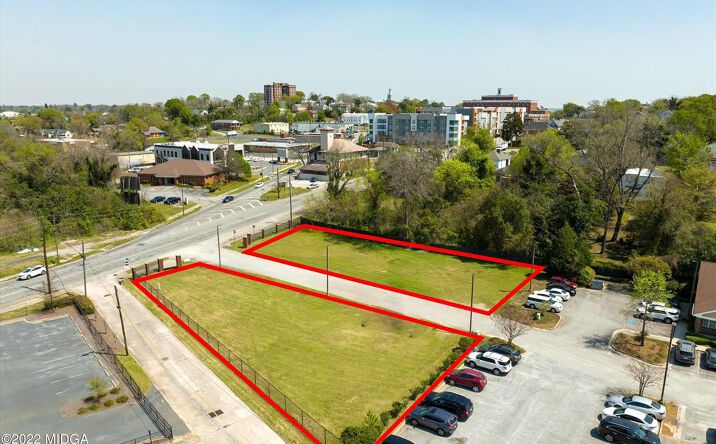Pictures of Office property located at Avenue, Macon, GA 31201 for sales - image #1