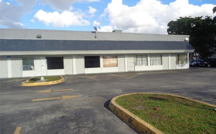 Pictures of Industrial property located at 1612 NW 38th Avenue, Fort Lauderdale, FL 33311 for sales - image #1