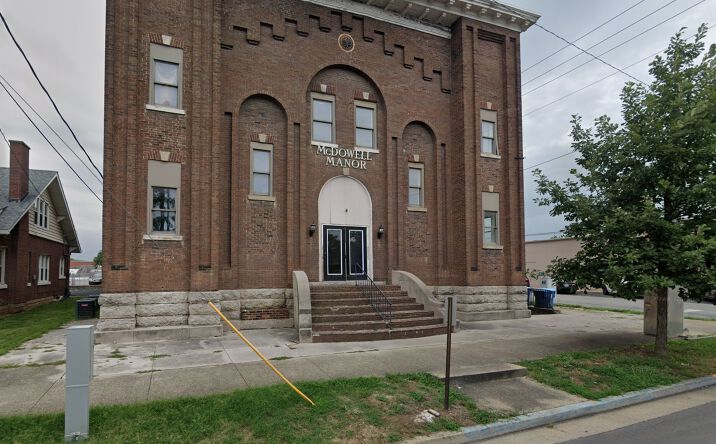 Pictures of Multifamily property located at 411 Grant St, Danville, KY 40422 for sales - image #1