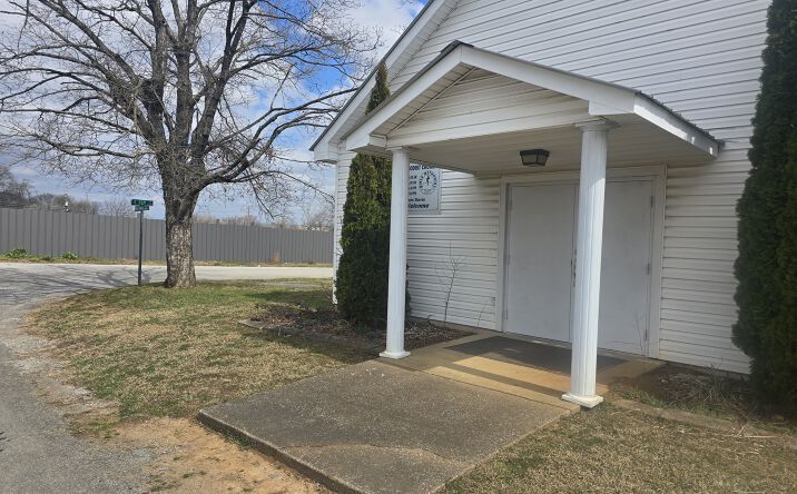 Pictures of Mixed Use, Special Purpose property located at 3504 Walthall Ave, Chattanooga, TN 37407 for sales - image #1