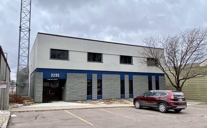 Pictures of Office property located at 3205 S Meadow Ave, Sioux Falls, SD 57106 for sales - image #1