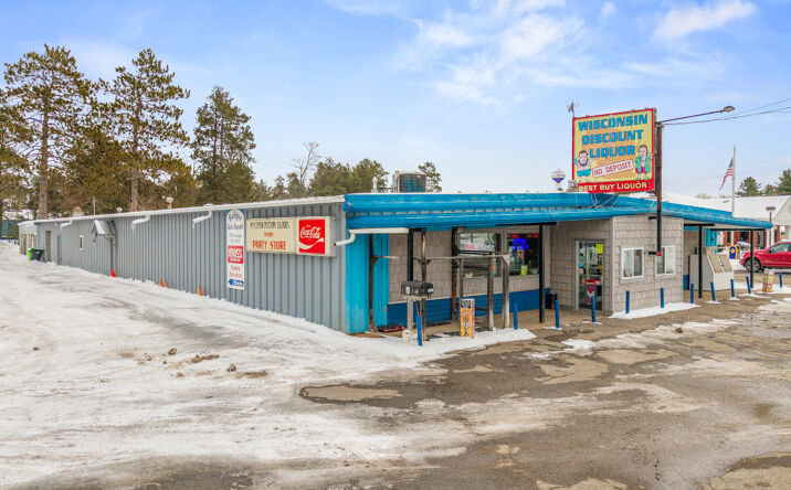 Pictures of Business for Sale, Retail property located at 1300 Roosevelt Rd, Niagara, WI 54151 for sales - image #1