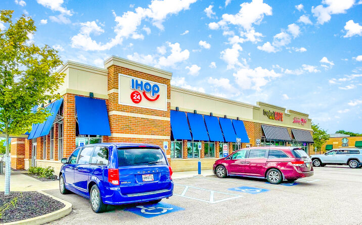Pictures of Retail property located at 17887 Bagley Rd, Cleveland, OH 44130 for sales - image #1