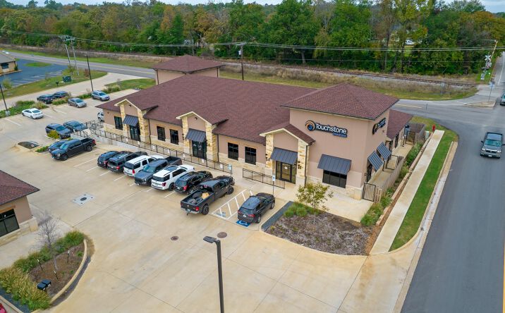 Pictures of Office property located at 2019 Old Troup Hwy, Tyler, TX 75701 for sales - image #1