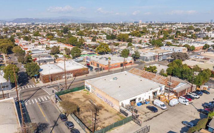 Pictures of Land property located at 4522 W Jefferson Blvd, Los Angeles, CA 90016 for sales - image #1