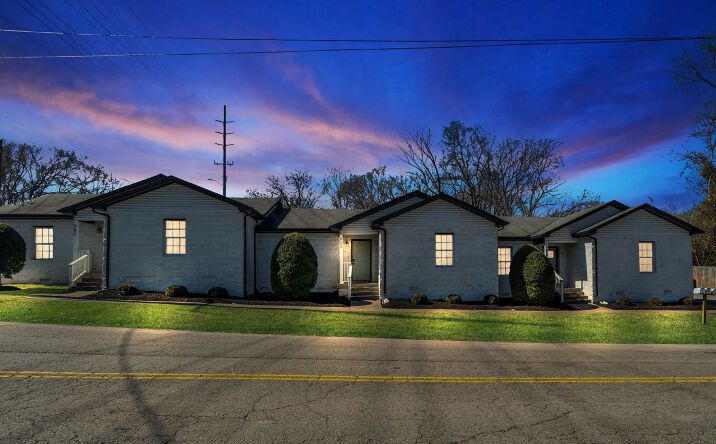 Pictures of Multifamily property located at 901 21st Ave N, Nashville, TN 37208 for sales - image #1