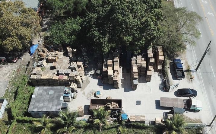 Pictures of Special Purpose property located at 3021 NW 54th St, Miami, FL 33142 for sales - image #1