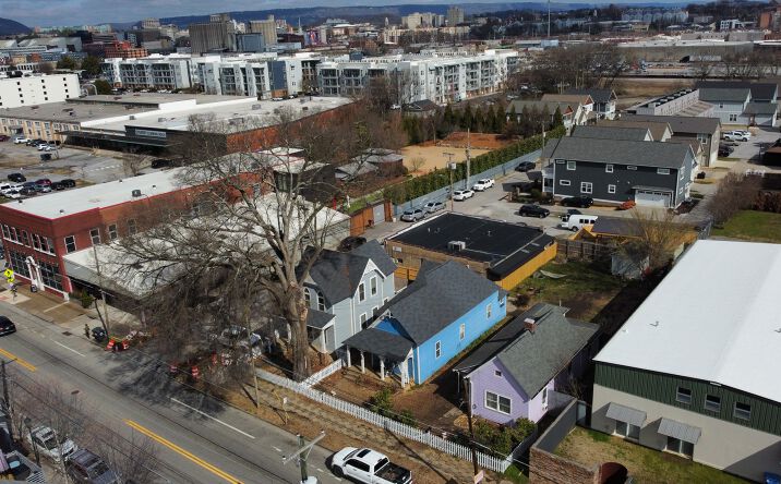 Pictures of Land, Mixed Use, Multifamily, Office, Retail property located at 513 E Main St, Chattanooga, TN 37408 for sales - image #1