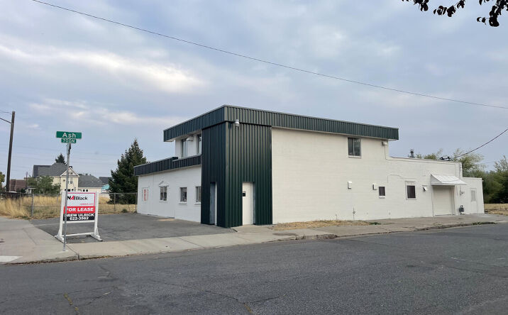 Pictures of Retail property located at 1625 W Broadway Ave, Spokane, WA 99201 for sales - image #1