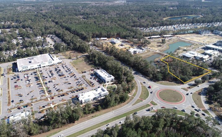 Pictures of Land property located at New Riverside Vlg Wy, Bluffton, SC 29910 for sales - image #1