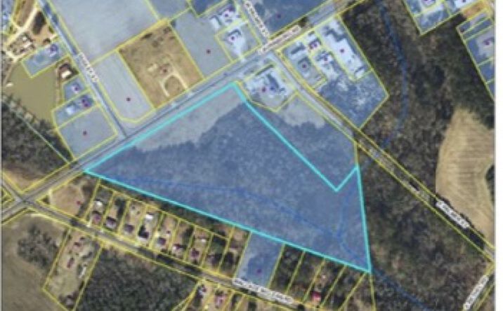Pictures of Land property located at 755 Laurinburg Rd, Raeford, NC 28376 for sales - image #1