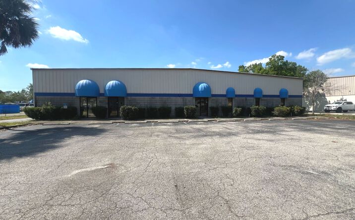 Pictures of Industrial property located at 5826-5830 Corporation Cir, Fort Myers, FL 33905 for sales - image #1