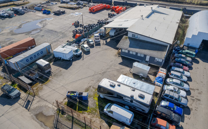Pictures of Industrial property located at 2150 Cross St, Eugene, OR 97402 for sales - image #1