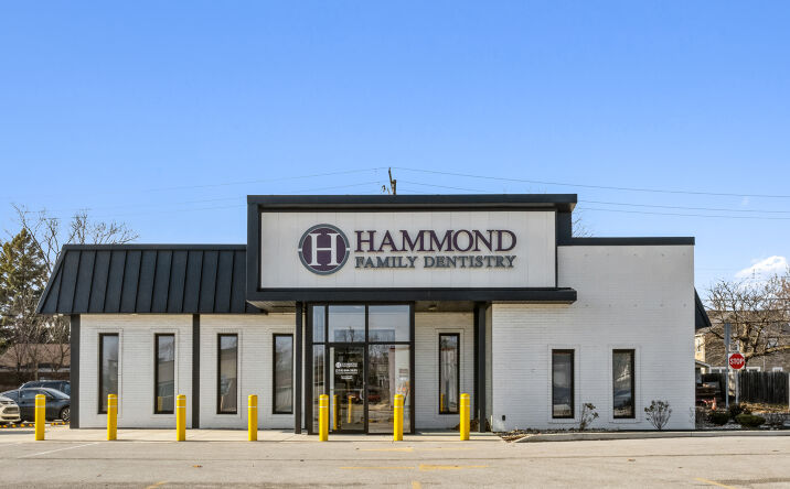 Pictures of Retail, Office property located at 7250 Indianapolis Blvd, Hammond, IN 46324 for comps - image #1