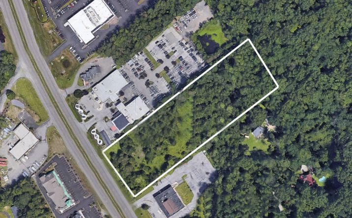 Pictures of Land property located at 1146 US-9, Wappingers Falls, NY 12590 for sales - image #1