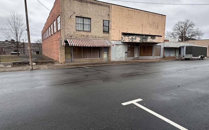 Pictures of Special Purpose, Land property located at 106 & 109 N Oak Street, Sheridan, AR 72150 for sales - image #1