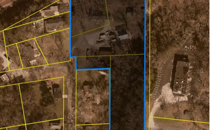 Pictures of Mixed Use property located at 1202 DESOTO Avenue, Rome, GA 30165 for sales - image #1