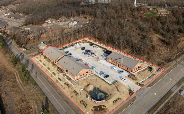 Pictures of Office property located at 8101 McClure Dr, Fort Smith, AR 72916 for sales - image #1